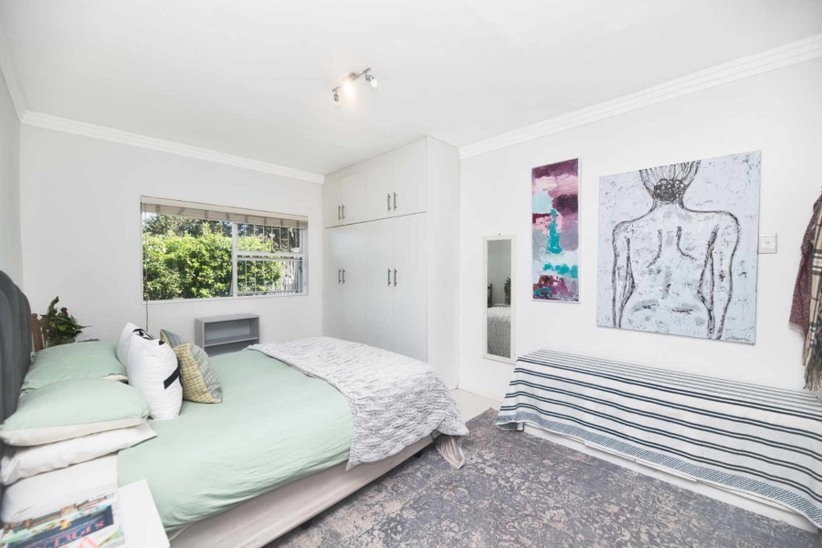 6 Bedroom Property for Sale in Northcliff Western Cape